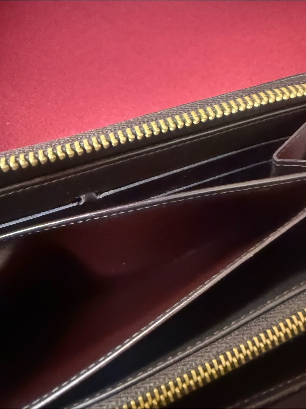 Authentic Louis Vuitton Patent Monogram Vernis Bordeaux Zip Wallet - - Picture 12 of 16